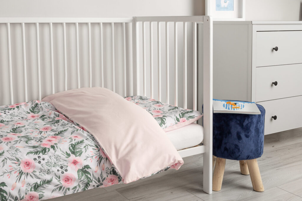 Barnbutik Mybabystore Färgglada barnbutiken